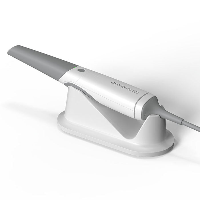 Shining 3D Aoralscan 3 Wired, a 240 g third-generation chairside scanner.